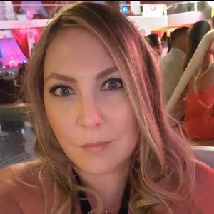 Meet your Posher, Jillian